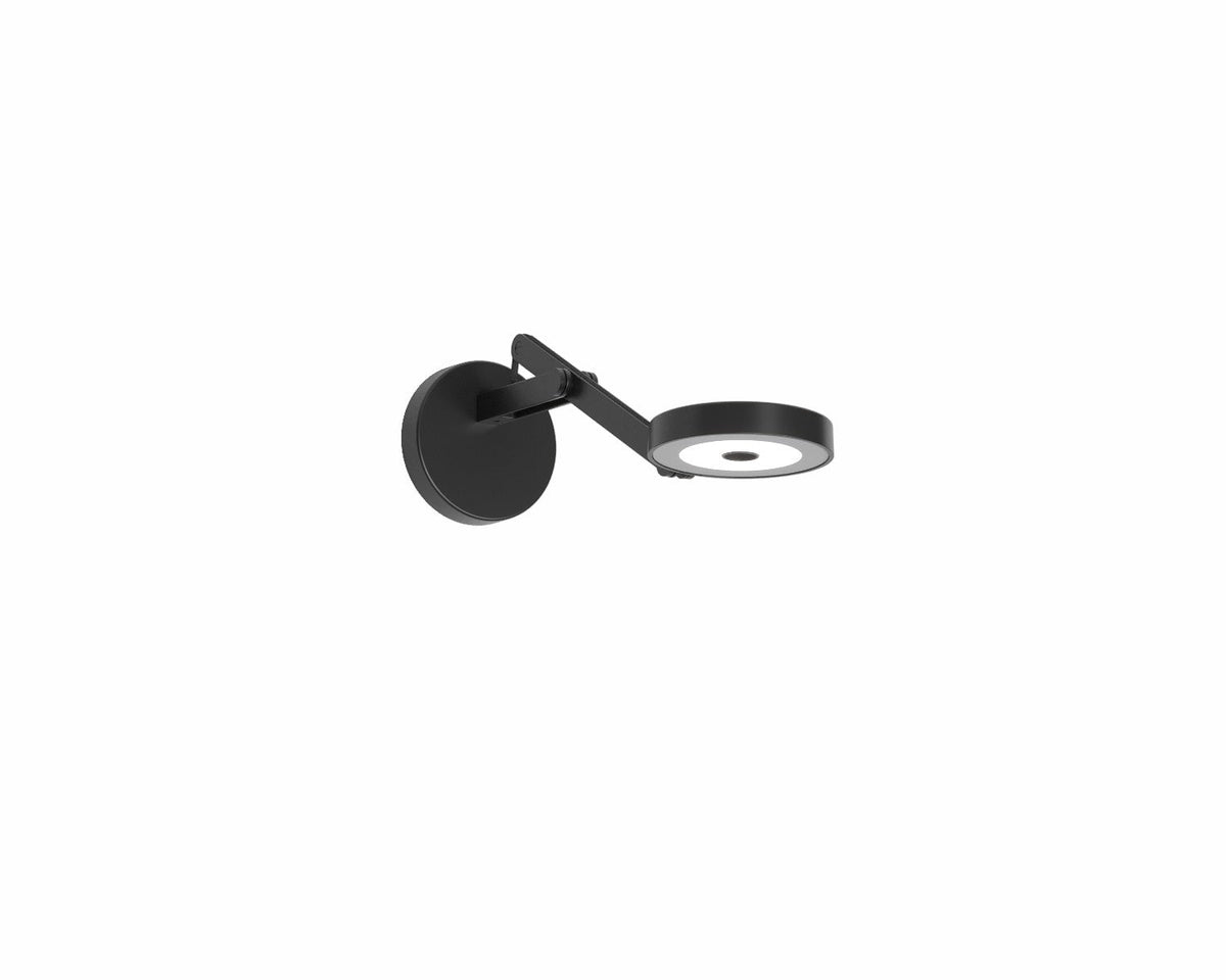 String W0 Wandleuchte von Rotaliana in Schwarz auf weißem Hintergrund