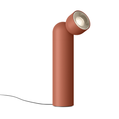 Plusminus solo in Terra Red als Steh- und Tischleuchte 6341 mit Spolight Mittel