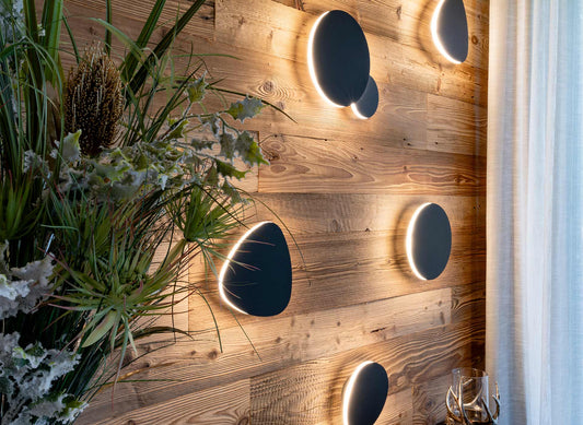 Wandleuchte Orbit won DLS Lighting in verschiedenen Varianten