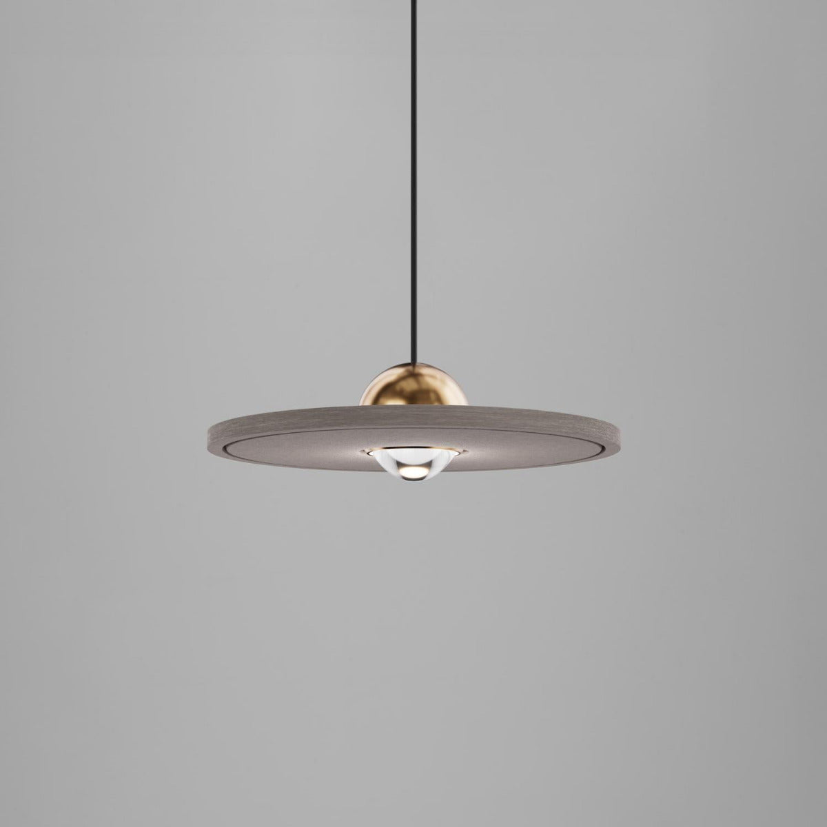 Cleo Silent Akustikleuchte in Messing/Grau