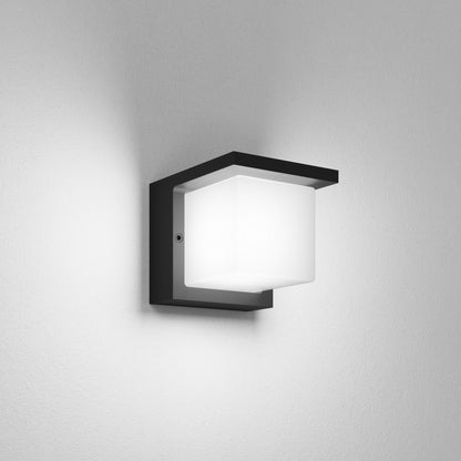 LIMA Wandleuchte von DLS Lighting Würfelform in Schwarz