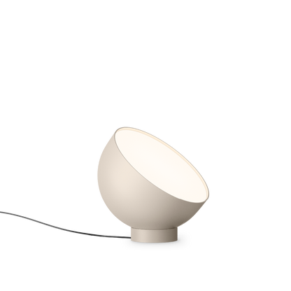 Plusminus Solo 6365 Stehleuchte, flacher Diffusor