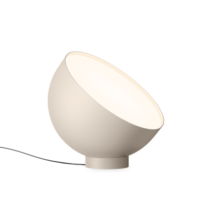 Plusminus Solo 6370 Stehleuchte, flacher Diffusor