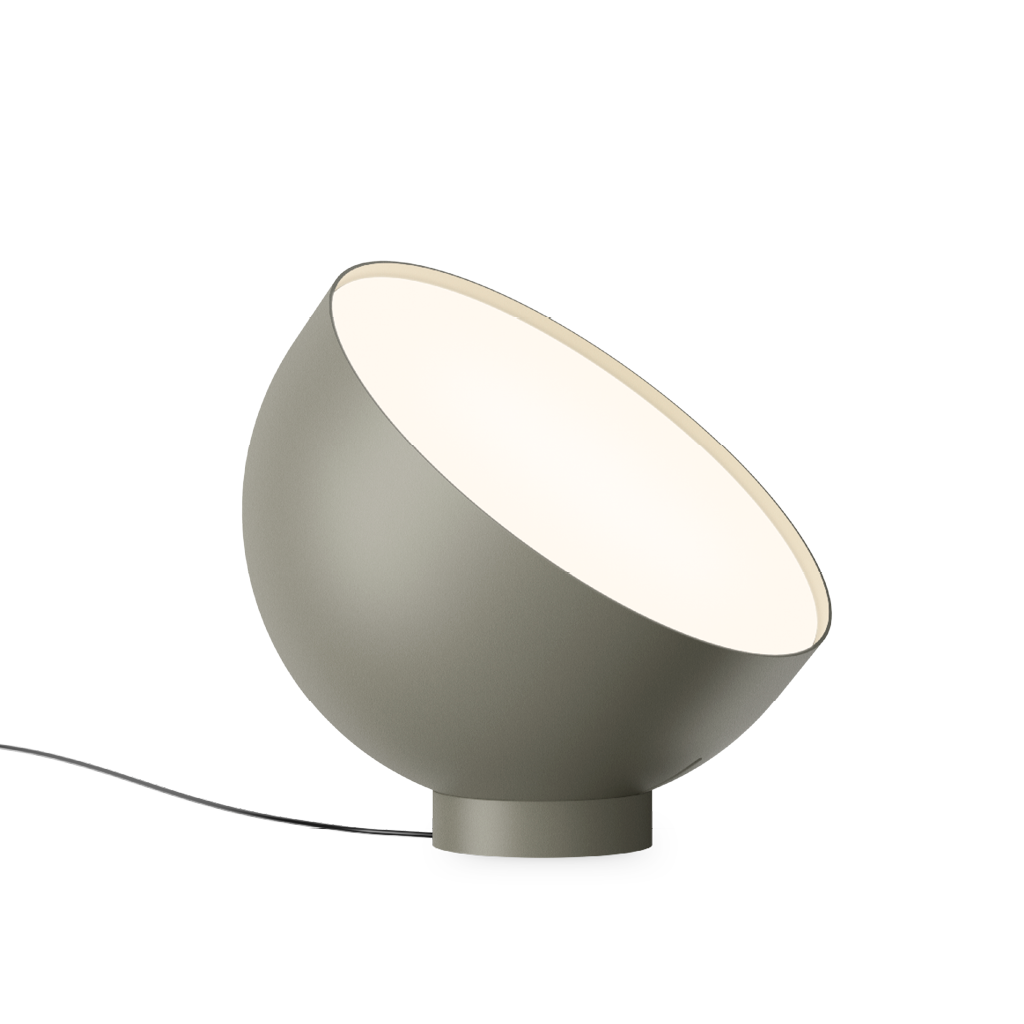 Plusminus Solo 6370 Stehleuchte, flacher Diffusor